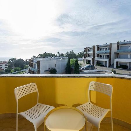 Kubata Hill Hotel Пареде Екстериор снимка