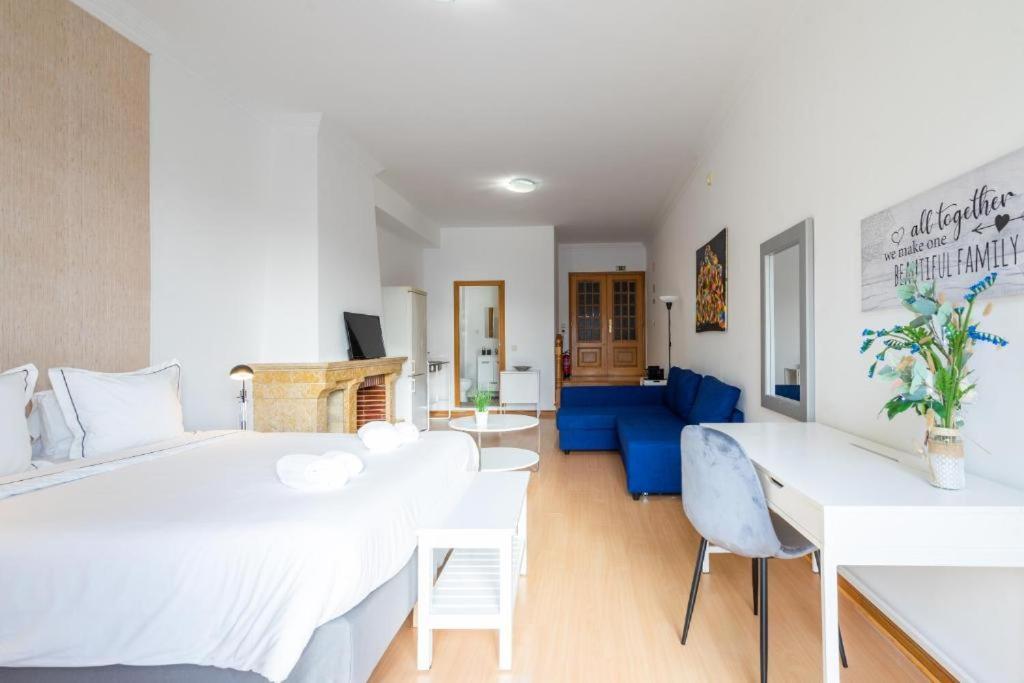 Kubata Hill Hotel Пареде Екстериор снимка