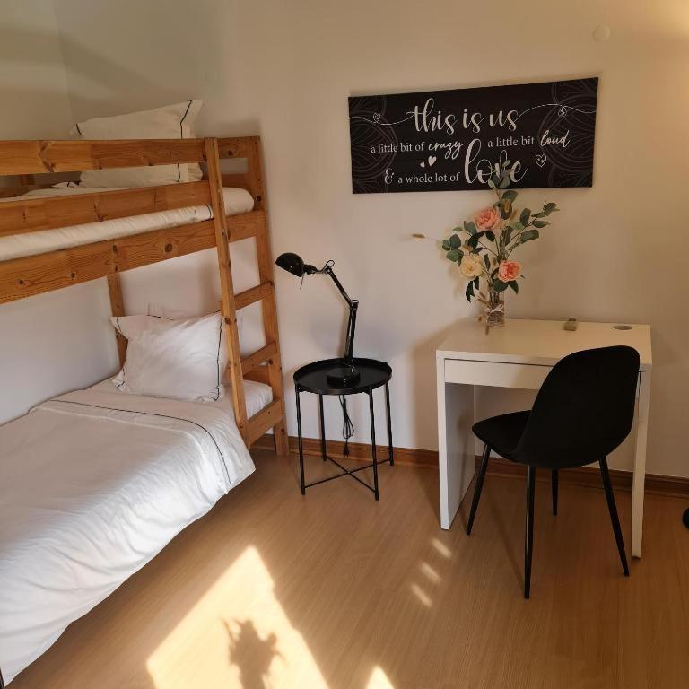 Kubata Hill Hotel Пареде Екстериор снимка